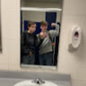 Meet your Posher, Logan